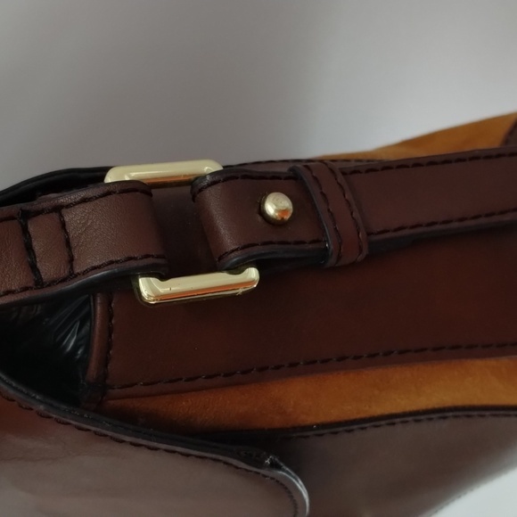 London Fog crossbody shoulder satchel handbag two tone brown flap over - Picture 7 of 14